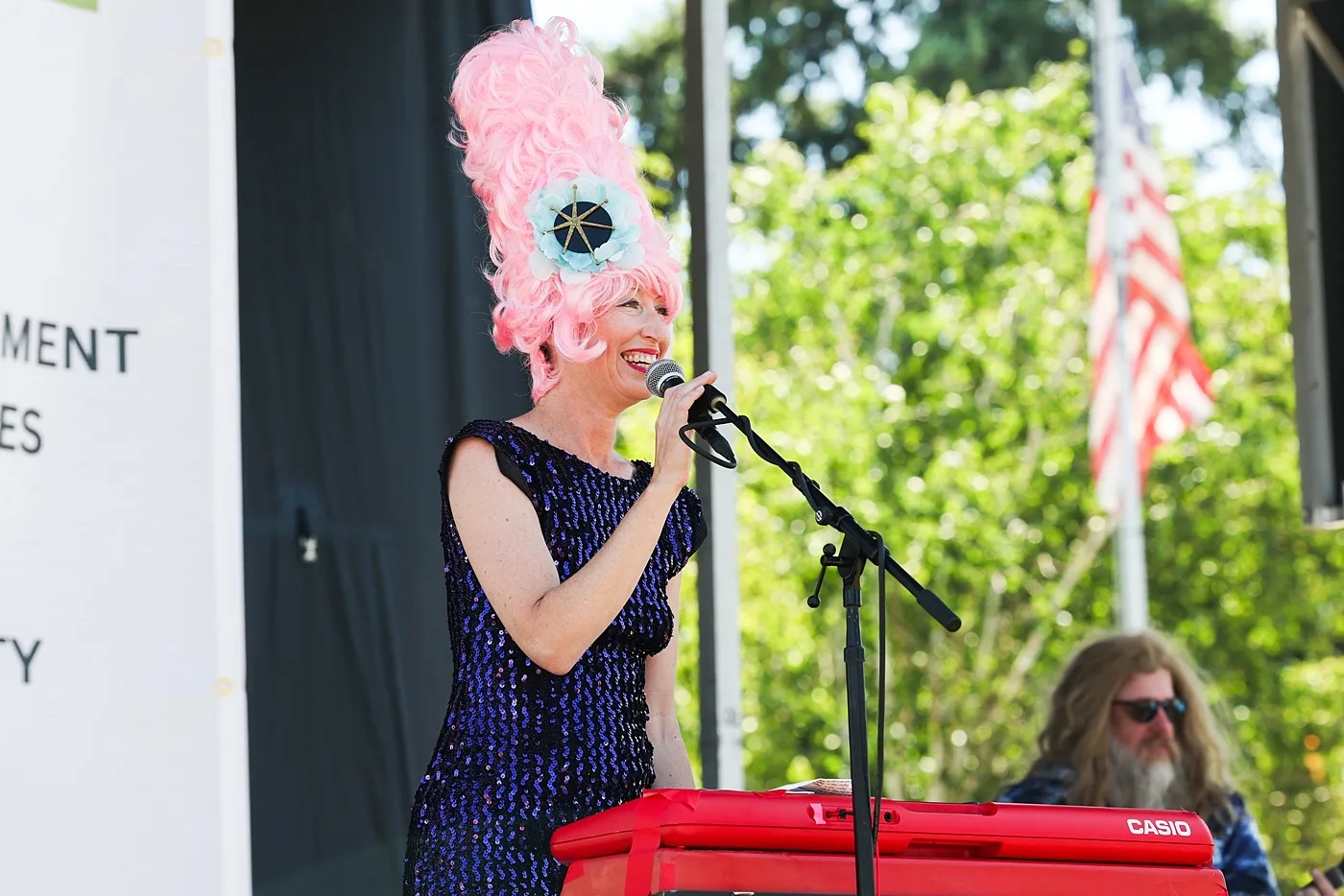 entertainment wannabes pink
